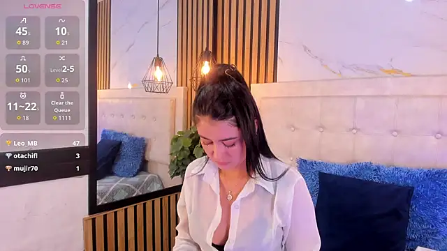 Madyson18 online show from July 11, 8:09 pm
