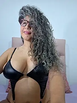 Lilith 30 online show from September 18, 12:15 pm