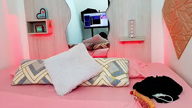 ZaraRousse online show from September 11, 3:07 am