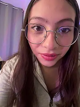 Dirty-Bunnyyy online show from April 28, 3:10 am
