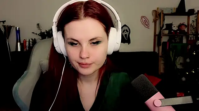 Della Ideal online show from January 10, 5:28 pm