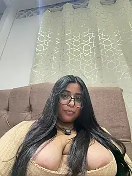 virginbrunette99 online show from August 5, 6:31 am