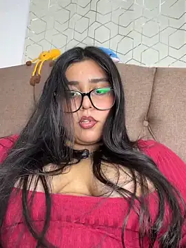 virginbrunette99 online show from April 29, 6:05 am