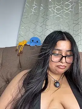virginbrunette99 online show from June 21, 7:12 am