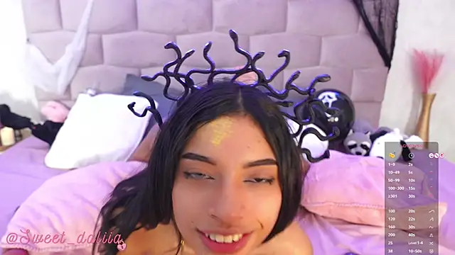 DaliaCruz online show from October 18, 6:42 pm