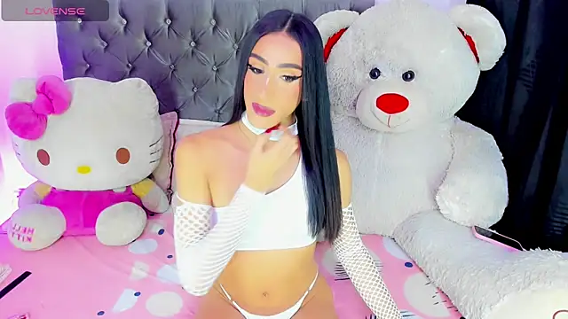 Julie Lovelyx1 online show from May 3, 2:59 am