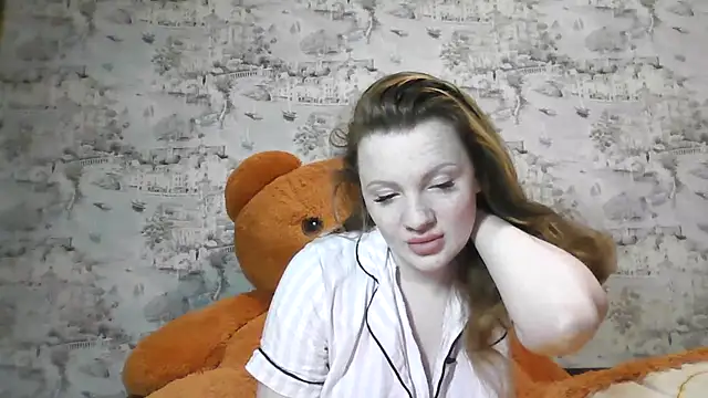 Eveline May online show from March 14, 5:25 pm