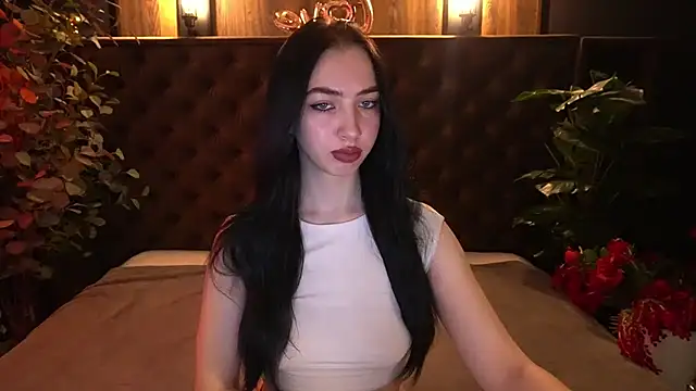 WildKittenX  online show from May 1, 5:54 am