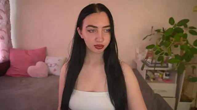 WildKittenX  online show from July 22, 4:24 am
