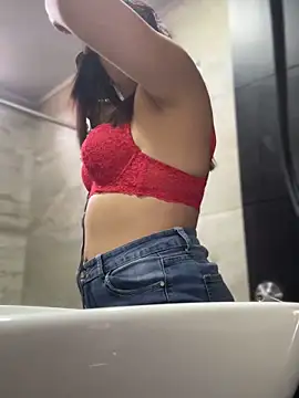 Snapshot of Mila_LS chatting on September 20, 1:31 pm Mila LS online show from September 20, 1:31 pm