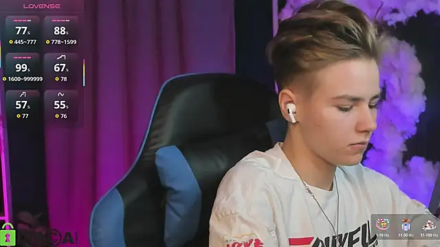 Jean Wilsons online show from November 19, 11:32 am