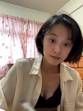 ladypaggy online show from November 12, 4:43 am