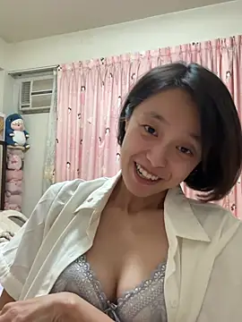 ladypaggy online show from April 28, 3:38 pm