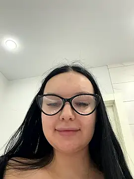 Miss Vic online show from January 10, 7:29 pm