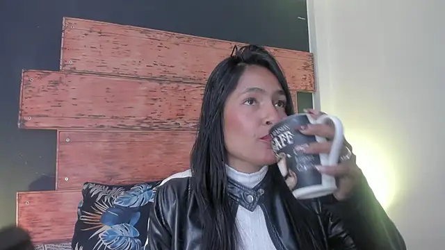 Fernanda liie  online show from July 31, 12:39 pm