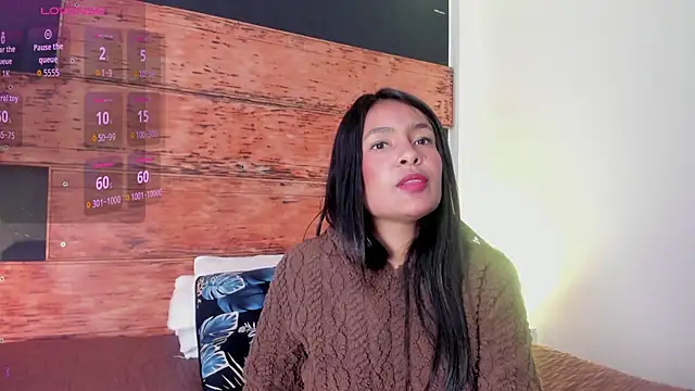 Fernanda liie  online show from July 28, 2:13 pm