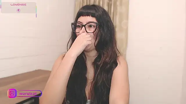 Laury uri online show from March 6, 12:50 am