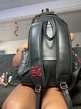 lunaxxx IAN11 online show from June 16, 8:32 pm