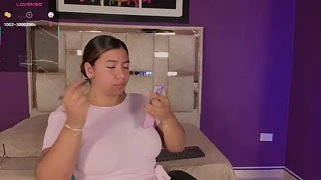 emilyy cooperr online show from June 29, 12:16 pm