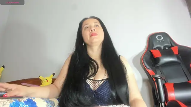 hot-nikol online show from March 8, 1:59 pm