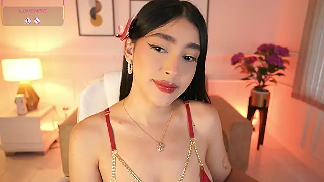 JulesBenett online show from December 15, 11:37 am