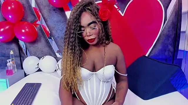 CandyMartinez  online show from February 14, 8:44 pm