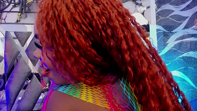 CandyMartinez  online show from June 25, 8:32 pm