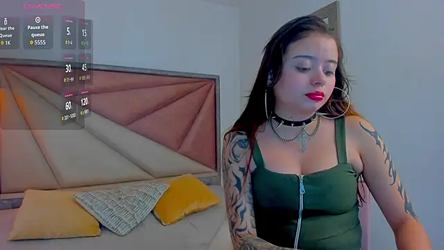 SaskiaGrendel online show from February 28, 12:32 am