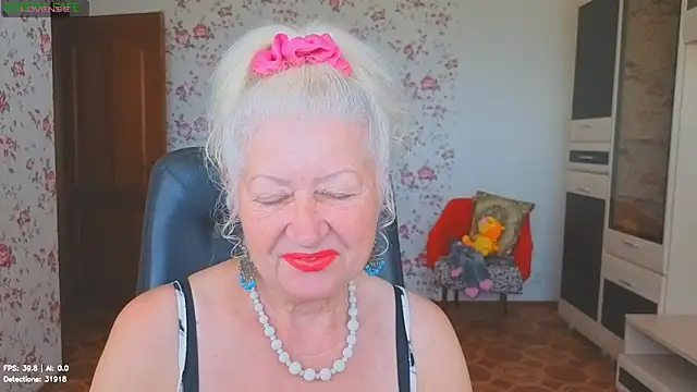 Maya Mayflower online show from June 22, 3:25 am