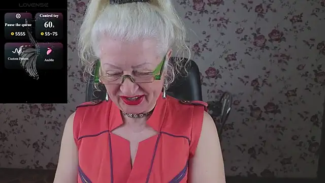 Maya Mayflower online show from May 2, 3:21 am