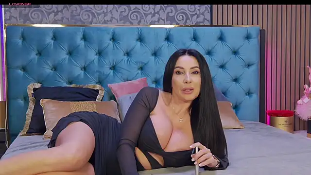 Vanessao1 online show from September 26, 2:15 pm