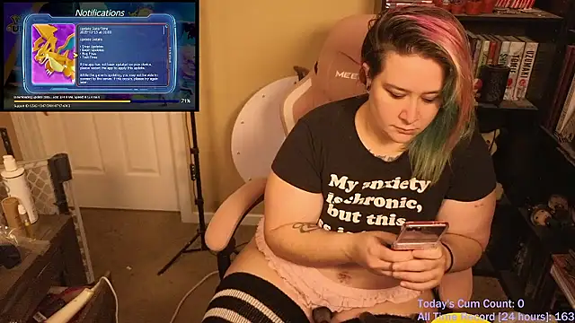 VioletNova online show from January 8, 1:15 pm