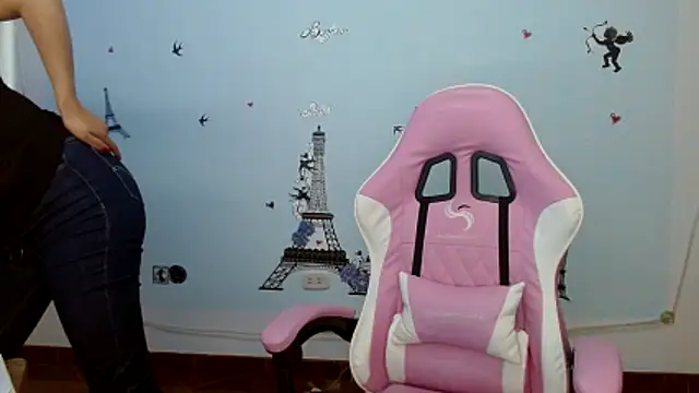 nanis milf online show from March 14, 4:08 pm