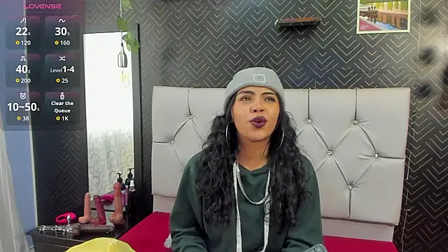 Devil AliceXo online show from March 18, 8:14 pm