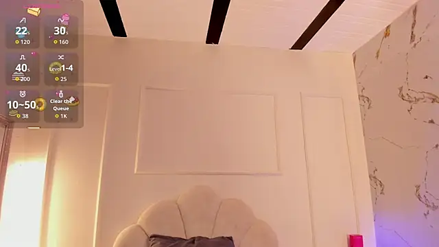 Candaceoweens online show from July 16, 3:55 am