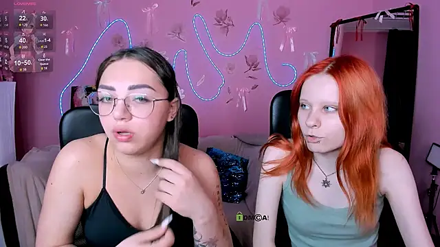 kiki swan online show from April 30, 6:40 am