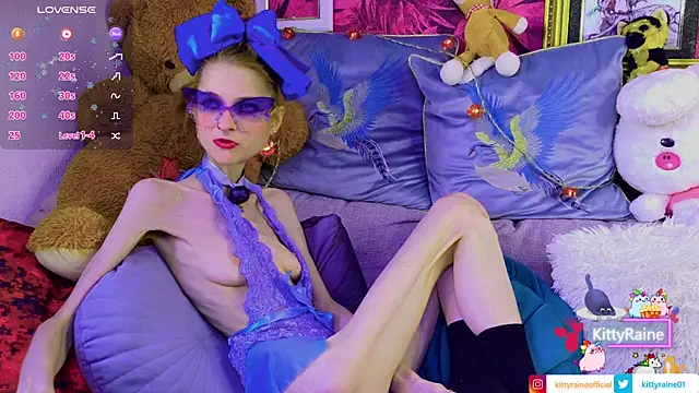 KittyRaine online show from July 9, 1:24 pm