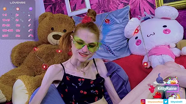 KittyRaine online show from June 24, 12:59 pm