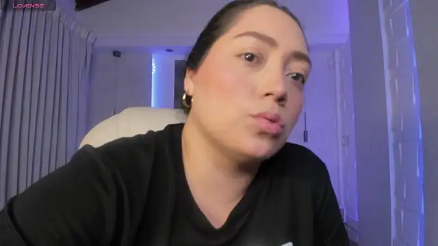 heidy johns online show from October 18, 3:31 am