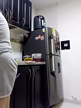 victoria wayne online show from November 22, 10:40 am