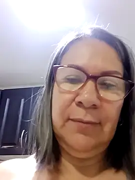 victoria wayne online show from November 26, 10:16 am