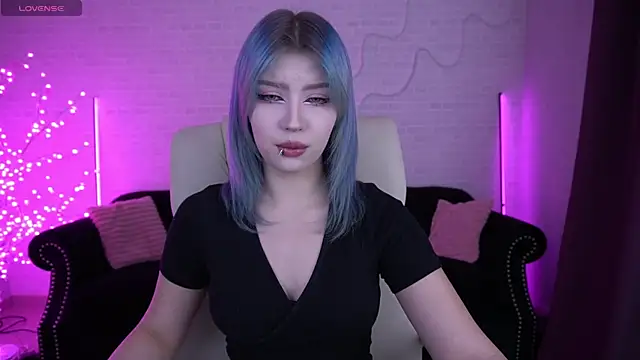 SelenaIris online show from March 18, 9:31 pm