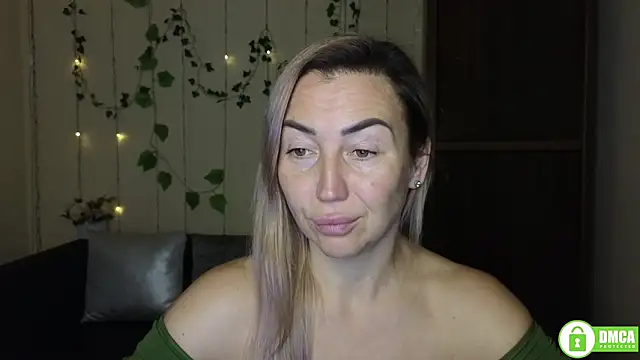 Kiss julli88I online show from November 24, 6:32 pm