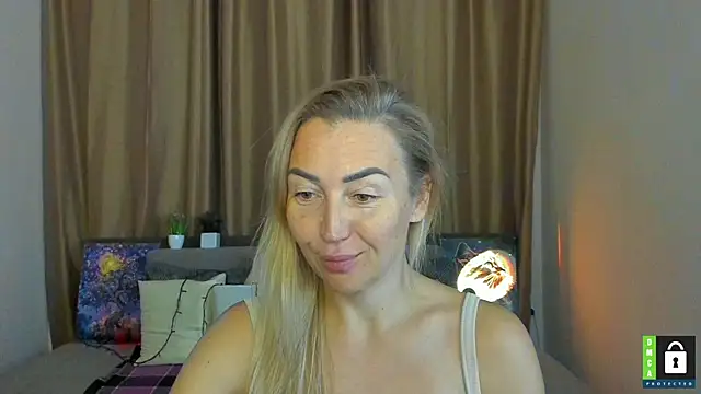 Kiss julli88I online show from November 8, 6:24 pm