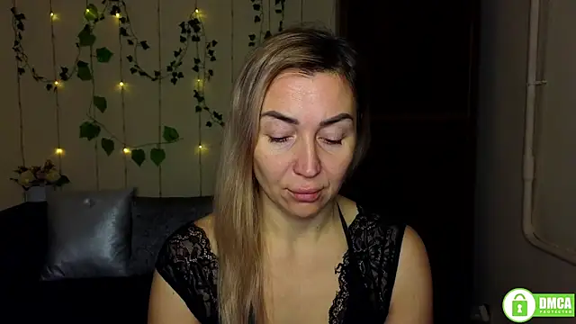 Kiss julli88I online show from January 14, 6:46 pm