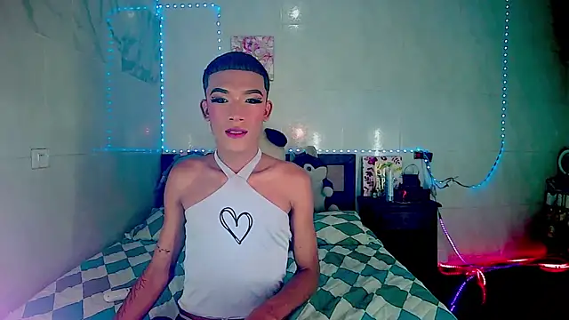 KimberlyXtreme online show from October 30, 3:57 pm