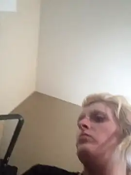 KITTYBOOBOOFUXX online show from November 26, 10:38 am