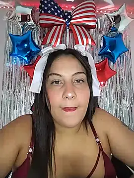 esmeralda jadees online show from July 3, 8:59 pm