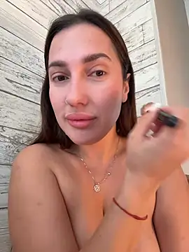 AleksandraRich online show from May 2, 1:20 am