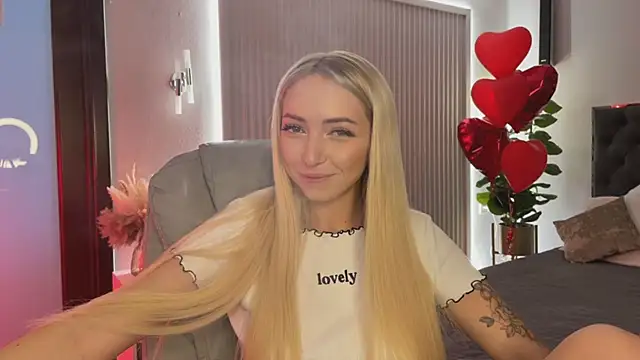 OhMyEmma online show from February 25, 2:21 am